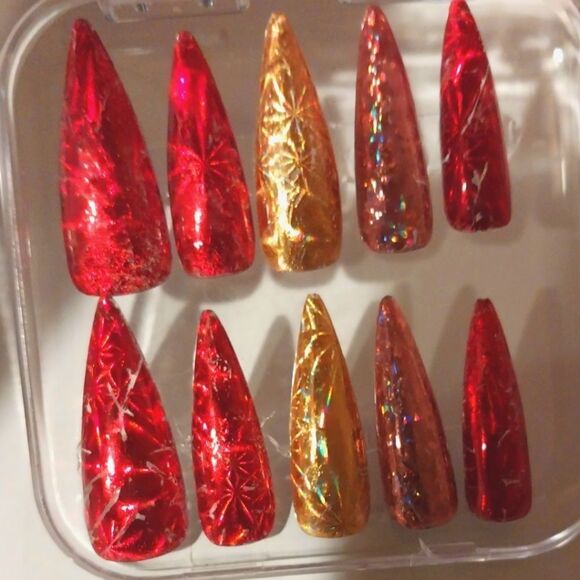 Hand crafted festive press on nails sz Large - Picture 3 of 9